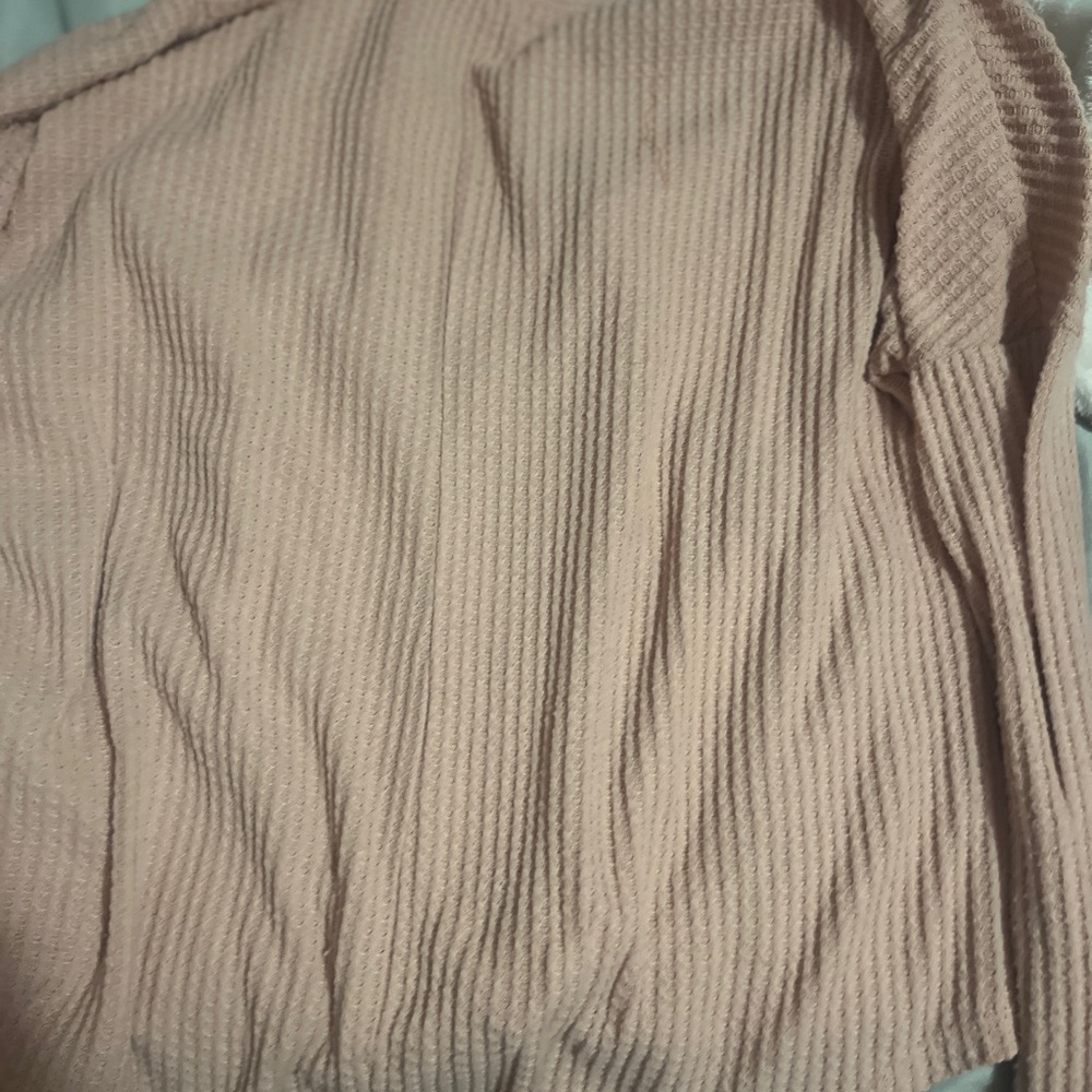 Top - Picture 2 of 2